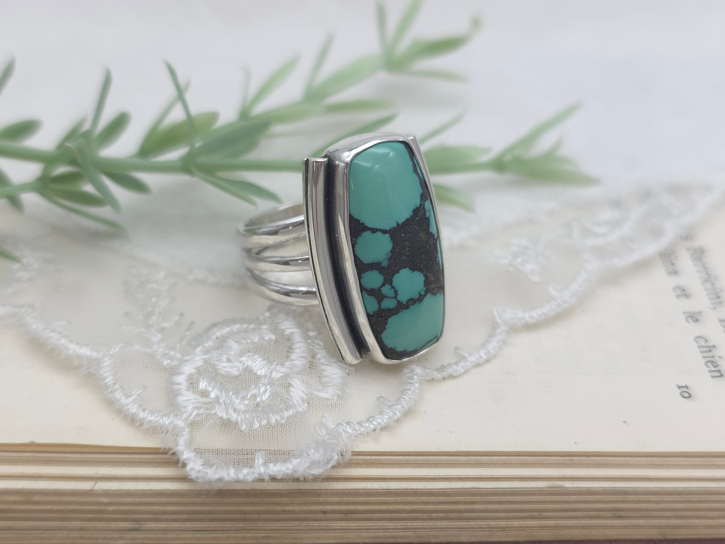 Sterling Silver & Turquoise Ring SIZE 9