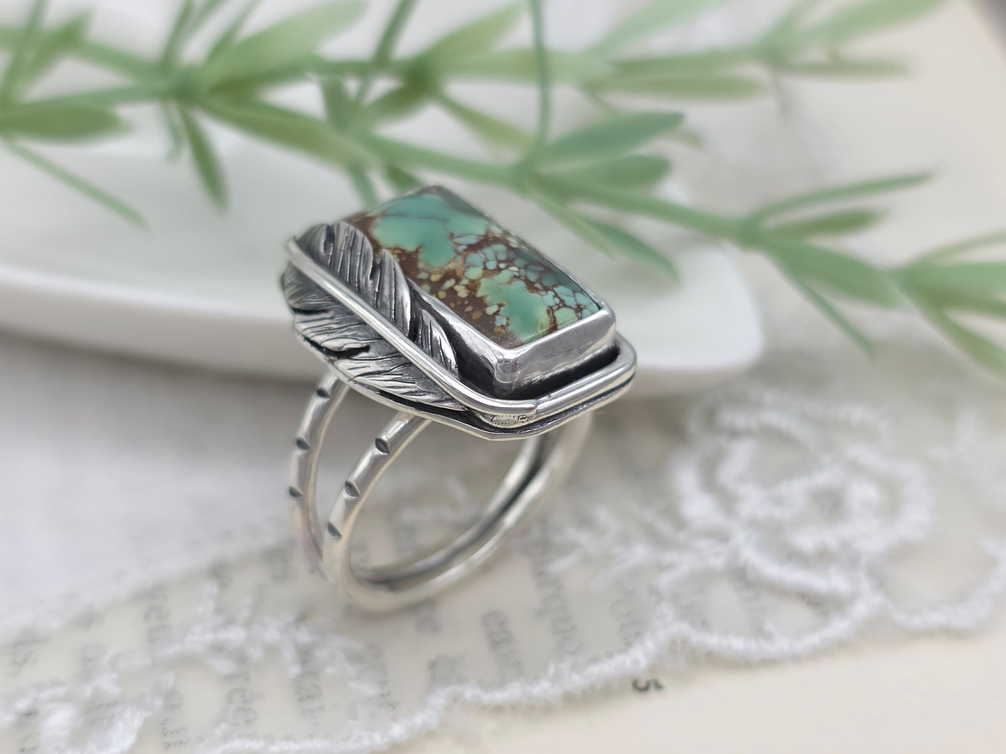 Sterling Silver & Feathered Turquoise Ring SIZE 7