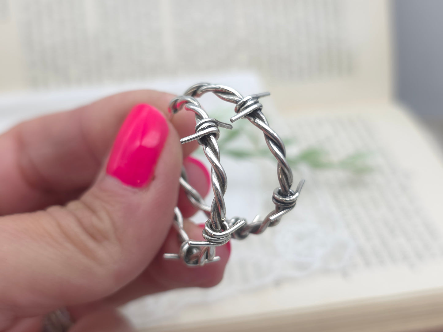 Sterling Silver 1" Barbed Wire Hoops