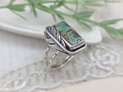Sterling Silver & Feathered Turquoise Ring SIZE 7