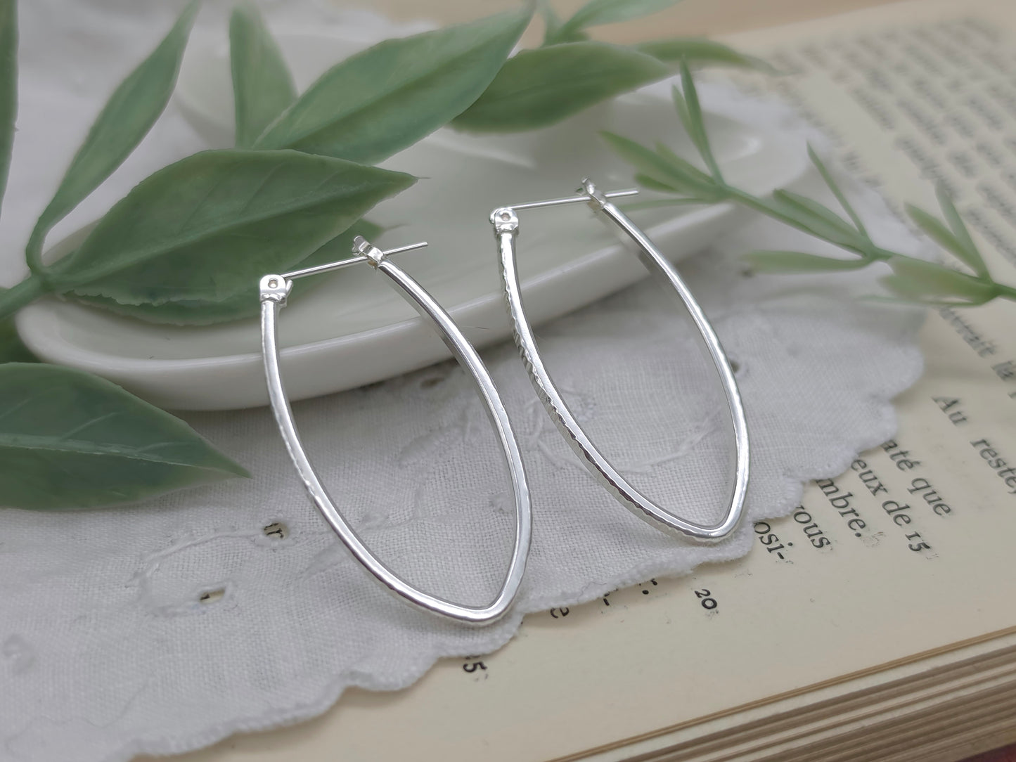 Sterling Silver Oblong Hammered Hoops