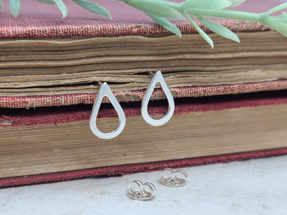 Sterling Teardrop Stud Earrings / Silver Studs
