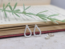 Load image into Gallery viewer, Sterling Teardrop Stud Earrings / Silver Studs
