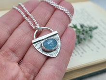 Load image into Gallery viewer, Sterling Silver &amp; Aqua Kyanite Necklace
