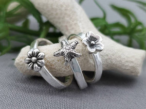 Sterling Silver Daisy Toe Ring