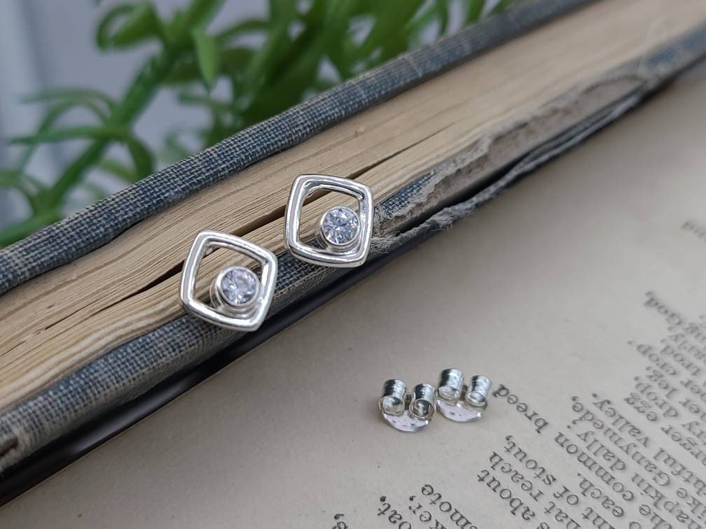 Small swarovski crystal clearance stud earrings