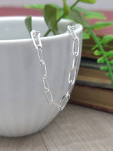 Load image into Gallery viewer, Thick Sterling Silver Paperclip Necklace
