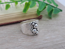 Load image into Gallery viewer, Sterling Silver Ornate Saddle Ring /Tapered Band

