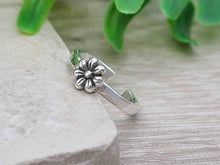 Load image into Gallery viewer, Sterling Silver Daisy Toe Ring
